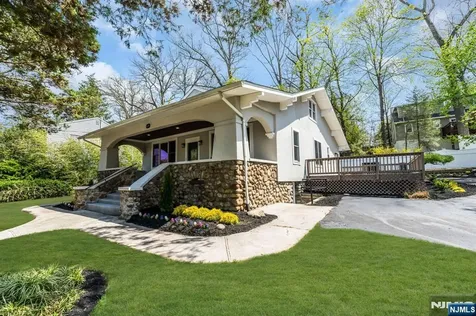 69 Broadway Park Ridge NJ 07656
