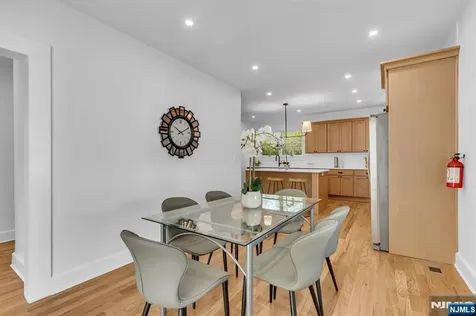 69 Broadway Park Ridge NJ 07656