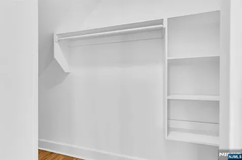 69 Broadway Park Ridge NJ 07656