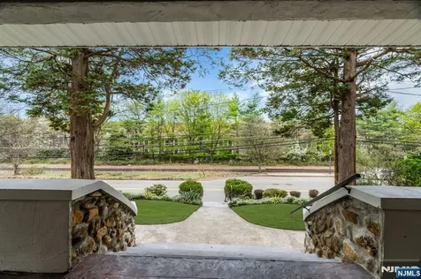 69 Broadway Park Ridge NJ 07656