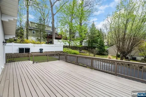69 Broadway Park Ridge NJ 07656