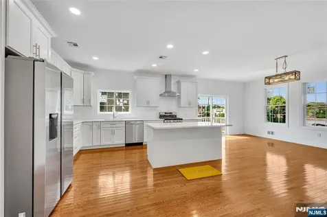 210 Corliss Avenue Phillipsburg NJ 08865