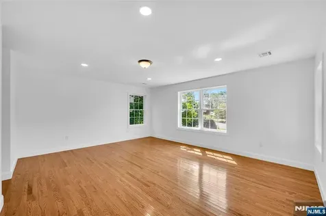 210 Corliss Avenue Phillipsburg NJ 08865