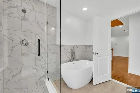 210 Corliss Avenue Phillipsburg NJ 08865