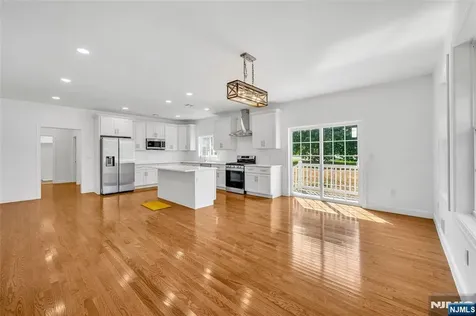 210 Corliss Avenue Phillipsburg NJ 08865