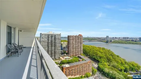 1530 Palisade Avenue Fort Lee NJ 07024