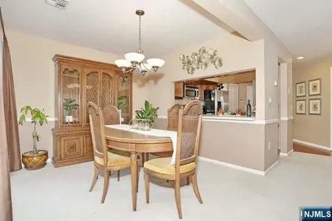 101 Quartz Lane Paterson NJ 07501