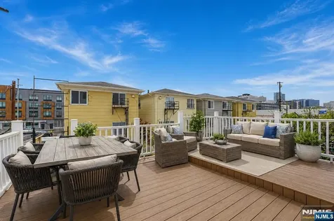 331 Essex Street Harrison NJ 07029