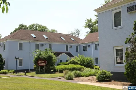 610 Grand Avenue Leonia NJ 07605