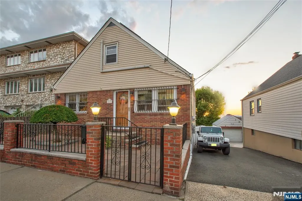 9017 Newkirk Avenue North Bergen NJ 07047
