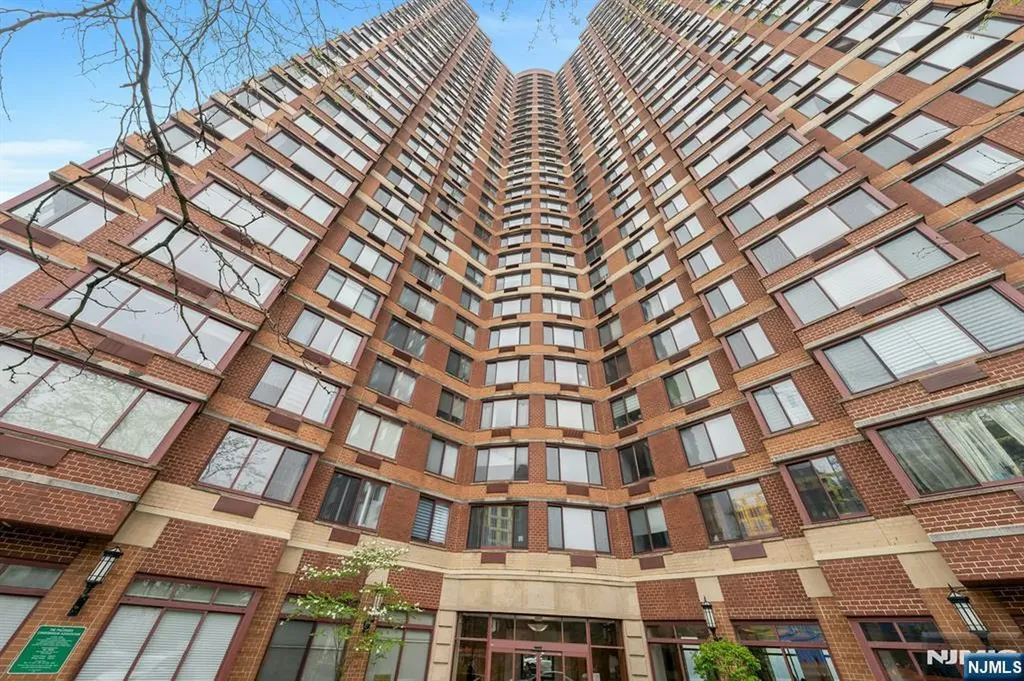 100 Old Palisade Road Fort Lee NJ 07024