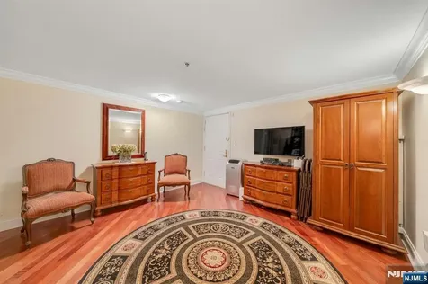 100 Old Palisade Road Fort Lee NJ 07024