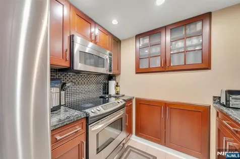 100 Old Palisade Road Fort Lee NJ 07024
