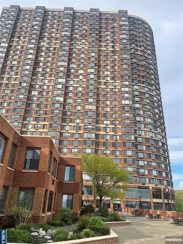 100 Old Palisade Road Fort Lee NJ 07024