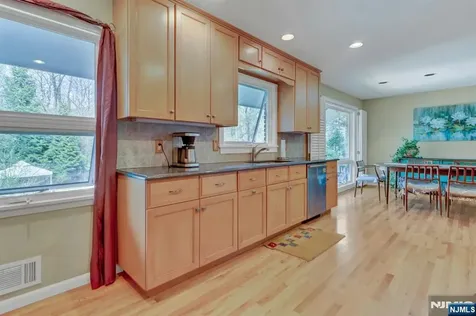 259 Long Meadow Road Kinnelon Borough NJ 07405