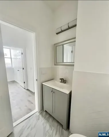 280 Macarthur Avenue Garfield NJ 07026