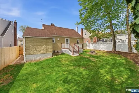 55 Huntting Drive Dumont NJ 07628