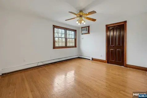 611 5th Avenue Lyndhurst NJ 07071