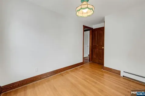 611 5th Avenue Lyndhurst NJ 07071