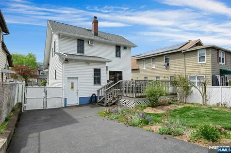 611 5th Avenue Lyndhurst NJ 07071