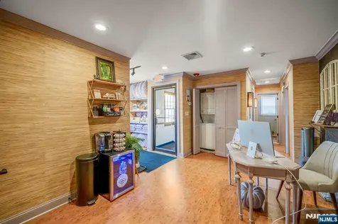 365 Franklin Avenue Wyckoff NJ 07481