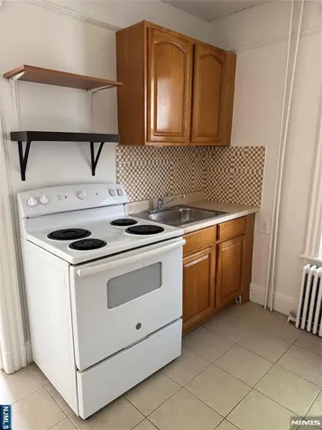 1650 John Street Fort Lee NJ 07024