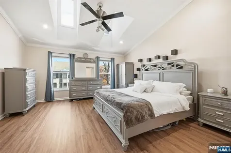 424 Hartford Drive Nutley NJ 07110