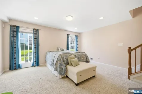 424 Hartford Drive Nutley NJ 07110