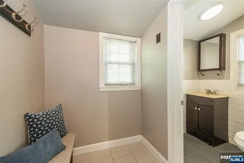 31-33 Smallwood Avenue Belleville NJ 07109