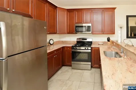 503 Bushes Lane Elmwood Park NJ 07407