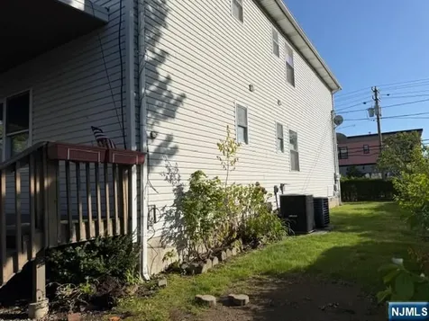 312 Centre Avenue Secaucus NJ 07094