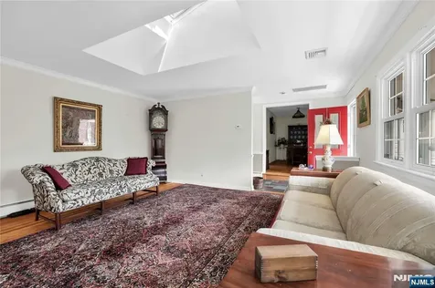 11 Meyer Place Pequannock Township NJ 07444