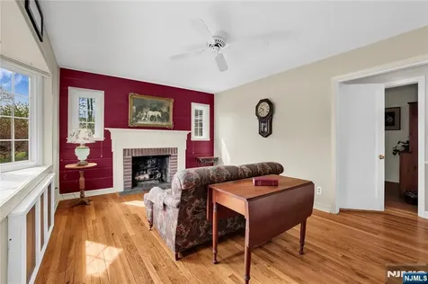 11 Meyer Place Pequannock Township NJ 07444