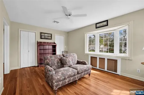 11 Meyer Place Pequannock Township NJ 07444