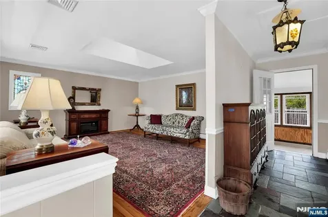 11 Meyer Place Pequannock Township NJ 07444