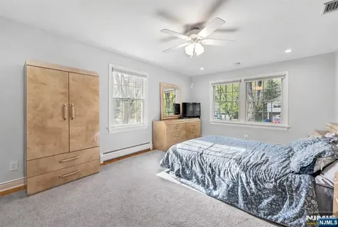 631 Montview Place River Vale NJ 07675