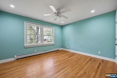 631 Montview Place River Vale NJ 07675
