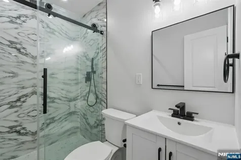 26 Hunterdon Road West Orange NJ 07052