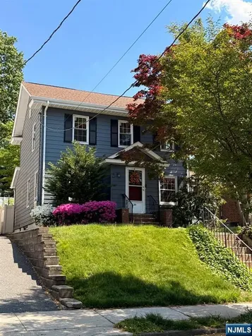 20 Clinton Avenue Kearny NJ 07032