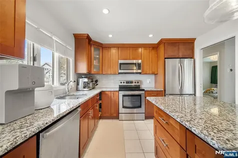 155 Zabriskie Place River Edge NJ 07661