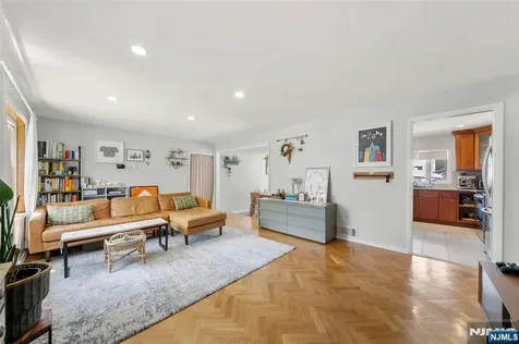 155 Zabriskie Place River Edge NJ 07661