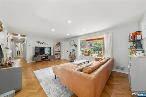 155 Zabriskie Place River Edge NJ 07661