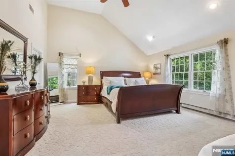 43 N Pleasant Avenue Ridgewood NJ 07450