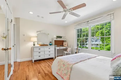 43 N Pleasant Avenue Ridgewood NJ 07450