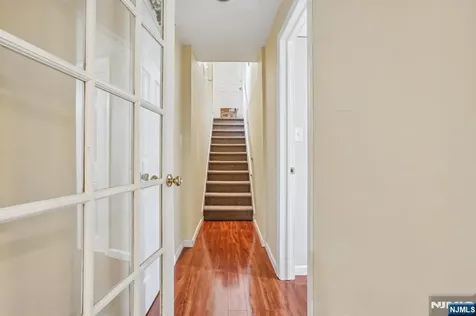 43 N Pleasant Avenue Ridgewood NJ 07450