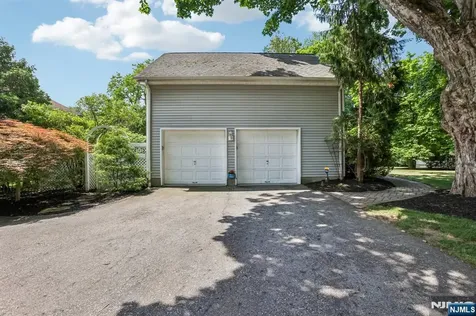 43 N Pleasant Avenue Ridgewood NJ 07450