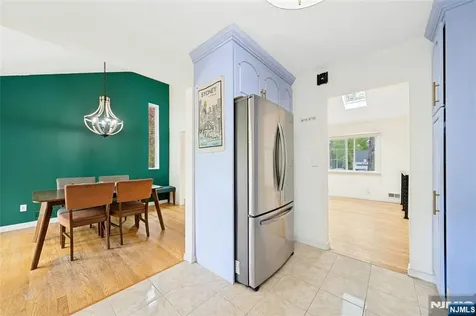 11 Meadow Street Demarest NJ 07627