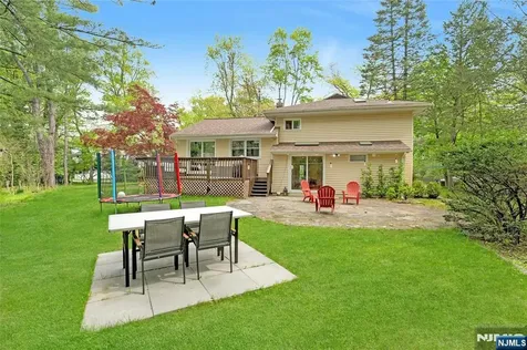 11 Meadow Street Demarest NJ 07627