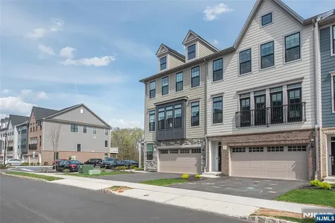 15 Cinnamon Drive Upper Saddle River NJ 07458