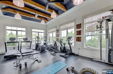 15 Cinnamon Drive Upper Saddle River NJ 07458